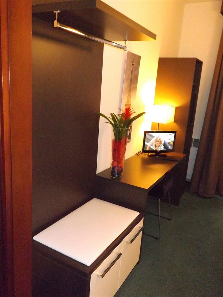 Hotel Roncobilaccio Roncobillaccio Екстер'єр фото