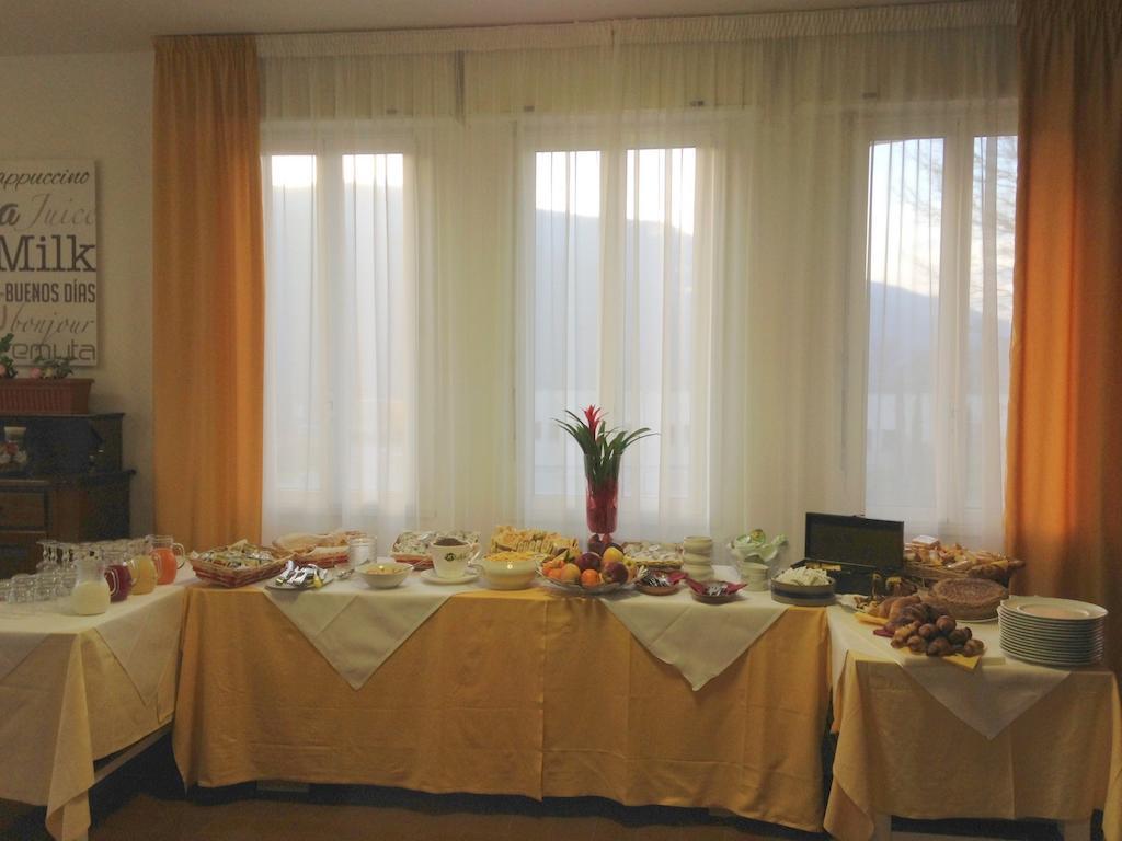 Hotel Roncobilaccio Roncobillaccio Екстер'єр фото